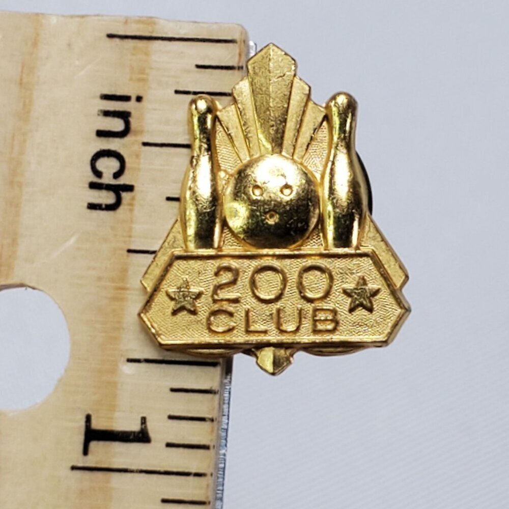 Vintage Gold-Tone Bowling Pin 200 Club Lapel Pin With Clutch Back - Picture 3 of 4